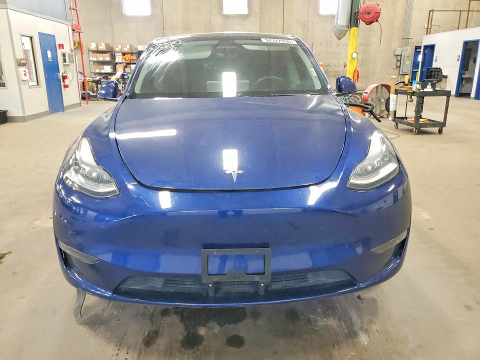 58322996 :رقم المزاد ، 7SAYGDEE9NA011243 vin ، 2022 Tesla Model Y مزاد بيع