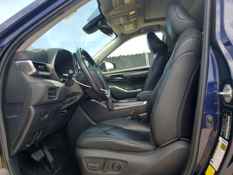 56739386 :رقم المزاد ، 5TDYZRAH7MS527876 vin ، 2021 Toyota Highlander مزاد بيع
