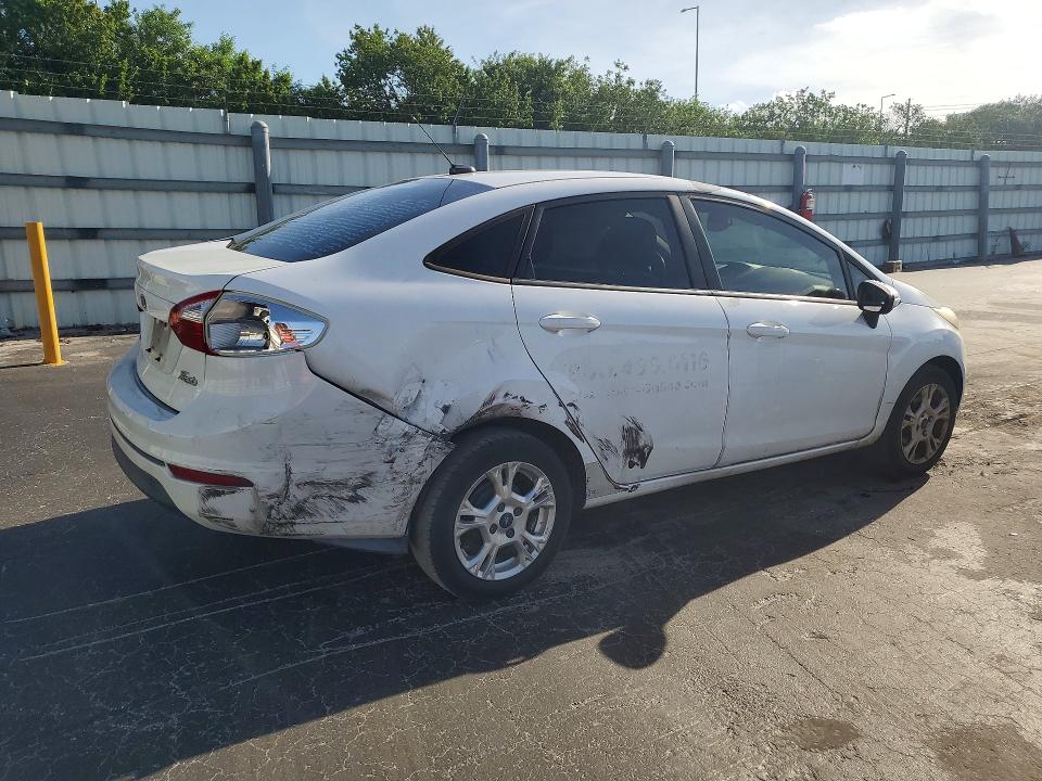 2015 Ford Fiesta მანქანა იყიდება აუქციონზე, vin: 3FADP4BJ7FM204378, აუქციონის ნომერი: 50253566