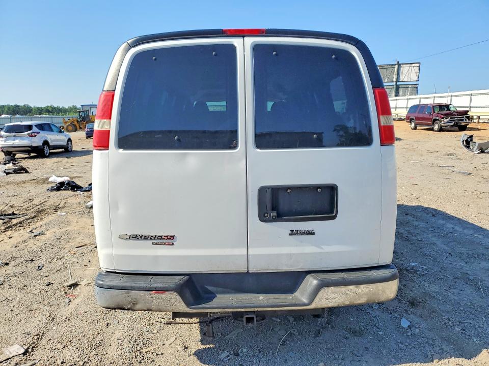 57347056 :رقم المزاد ، 1GAZGMFG5G1167837 vin ، 2016 Chevrolet Express G3500 مزاد بيع