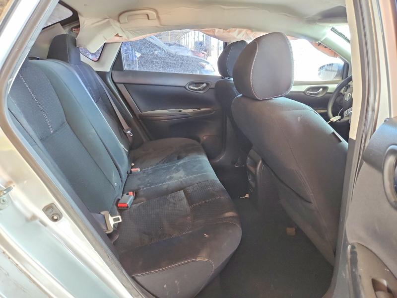 56192126 :رقم المزاد ، 3N1AB7AP9HY292352 vin ، 2017 Nissan Sentra مزاد بيع