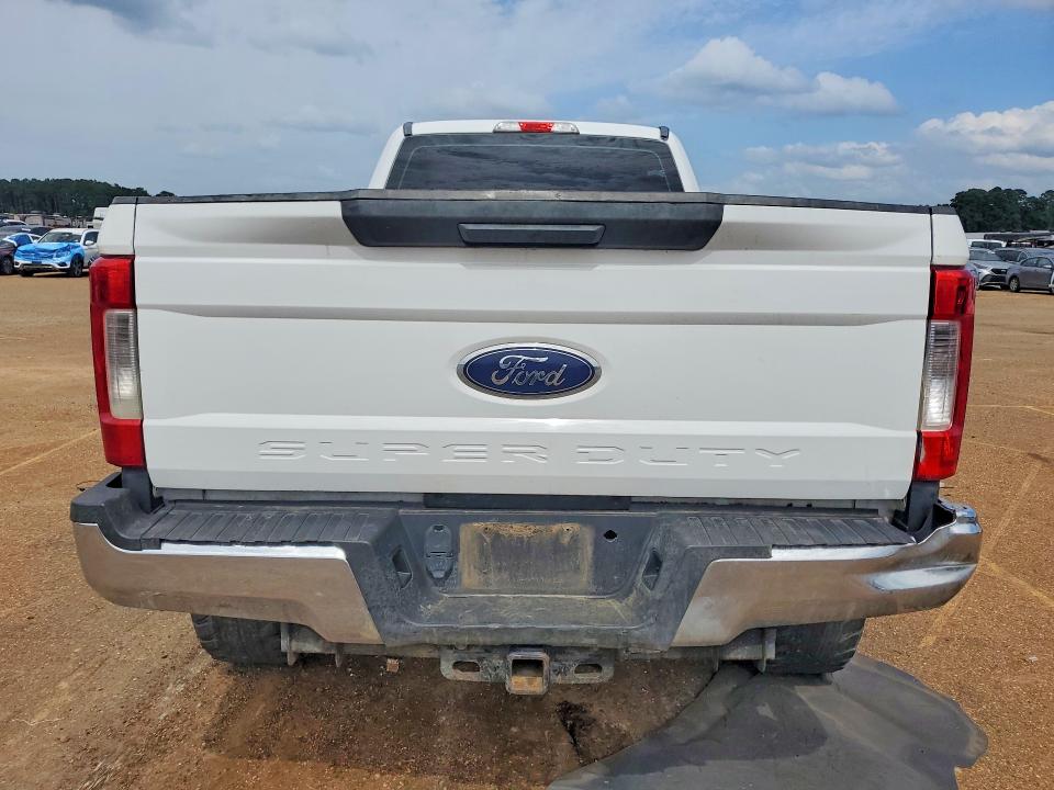 Продажа на аукционе авто 2017 Ford F250, vin: 1FT7W2BT6HEE27102, номер лота: 57555656