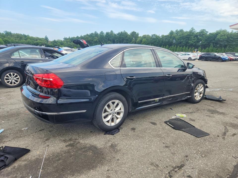 58270956 :رقم المزاد ، 1VWAT7A32GC045850 vin ، 2016 Volkswagen Passat مزاد بيع