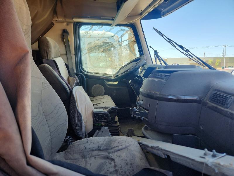 54548816 :رقم المزاد ، 4V4NC9EH0FN184534 vin ، 2015 Volvo Vn مزاد بيع