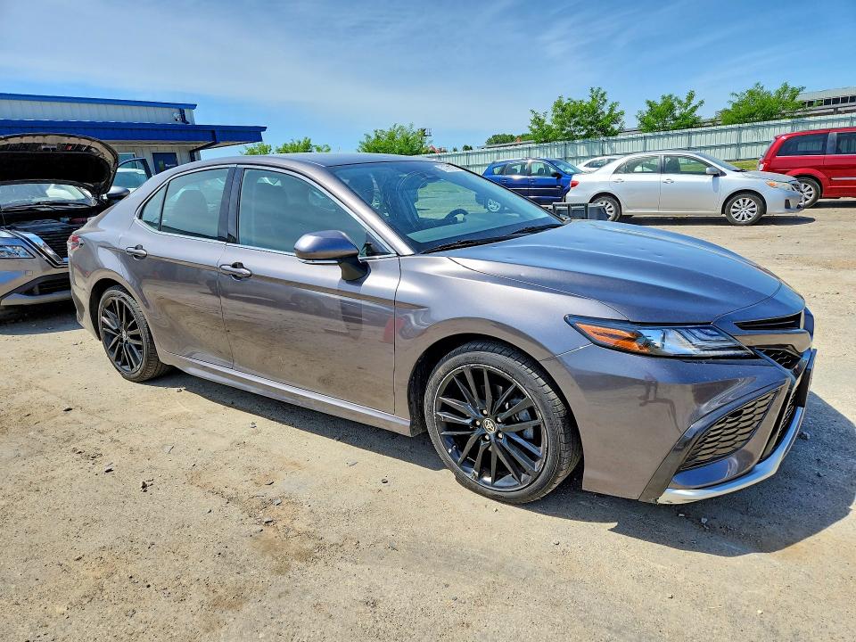 Продажа на аукционе авто 2021 Toyota Camry, vin: 4T1K61BK0MU042447, номер лота: 51767686