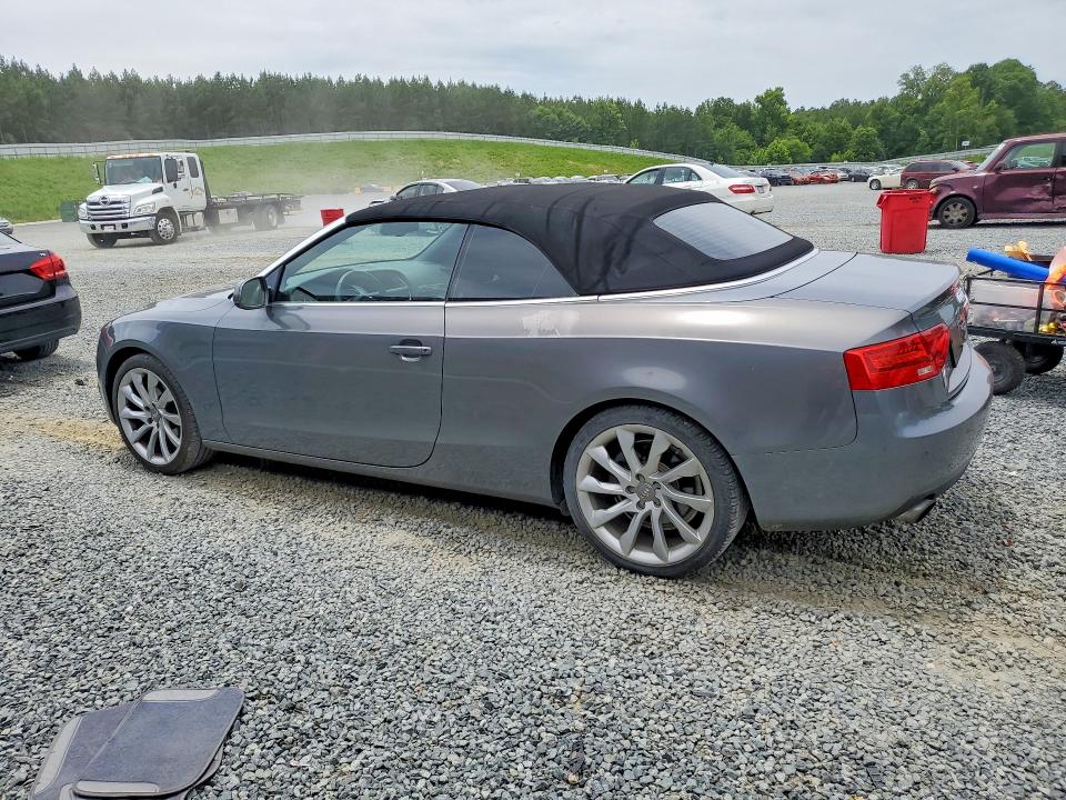 58740756 :رقم المزاد ، WAULFAFH4EN006745 vin ، 2014 Audi A5 مزاد بيع
