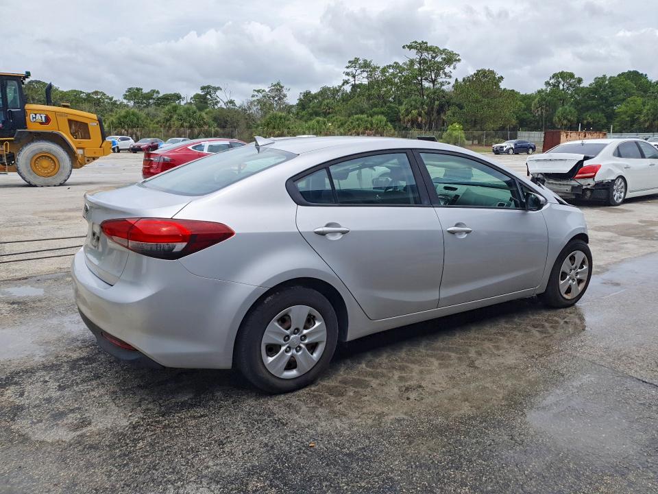 Продаж на аукціоні авто 2018 Kia Forte, vin: 3KPFK4A7XJE273866, номер лоту: 55790226
