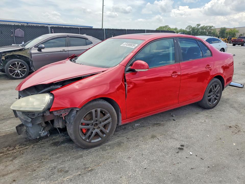 57499926 :رقم المزاد ، 3VWRJ71K98M124786 vin ، 2008 Volkswagen Jetta مزاد بيع