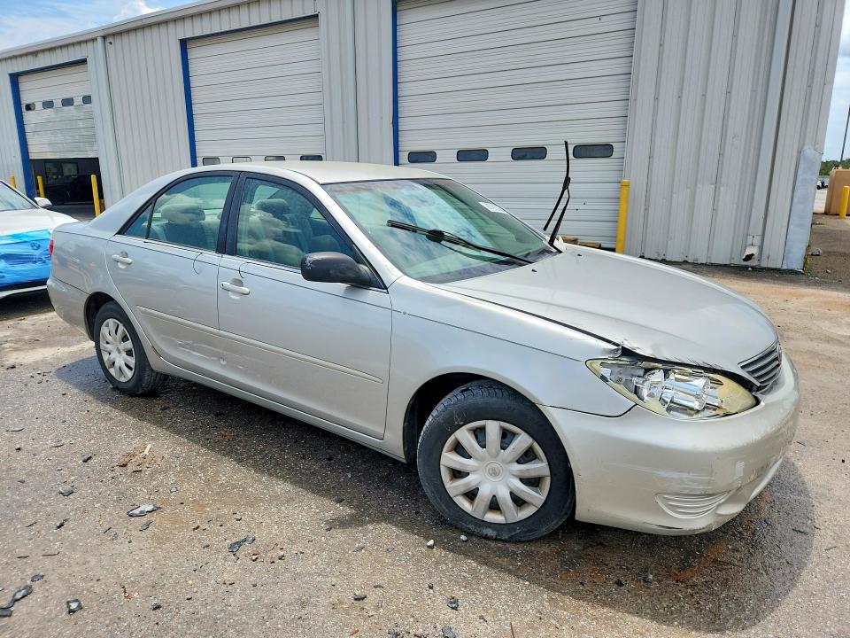 56792326 :رقم المزاد ، 4T1BE32K26U663481 vin ، 2006 Toyota Camry مزاد بيع
