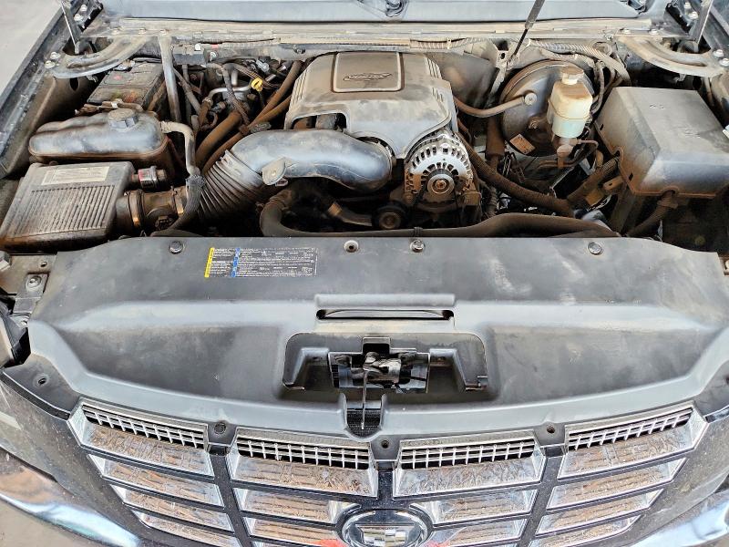2007 Cadillac Escalade მანქანა იყიდება აუქციონზე, vin: 1GYEC63837R272897, აუქციონის ნომერი: 57869126