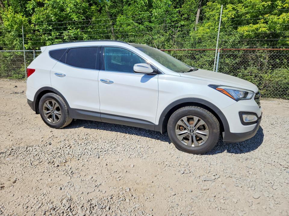 2016 Hyundai Santa Fe Sport მანქანა იყიდება აუქციონზე, vin: 5XYZU3LB7GG306742, აუქციონის ნომერი: 55936946
