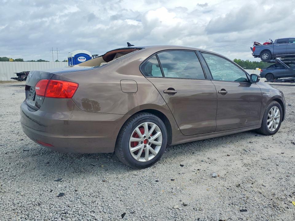 51016186 :رقم المزاد ، 3VWDP7AJ5CM335962 vin ، 2012 Volkswagen Jetta مزاد بيع