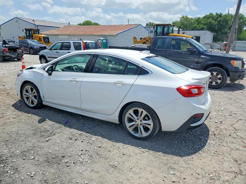 58618986 :رقم المزاد ، 1G1BF5SM8H7157405 vin ، 2017 Chevrolet Cruze مزاد بيع