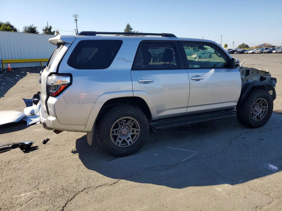 Продажа на аукционе авто 2020 Toyota 4runner, vin: JTEBU5JR7L5811787, номер лота: 58040826