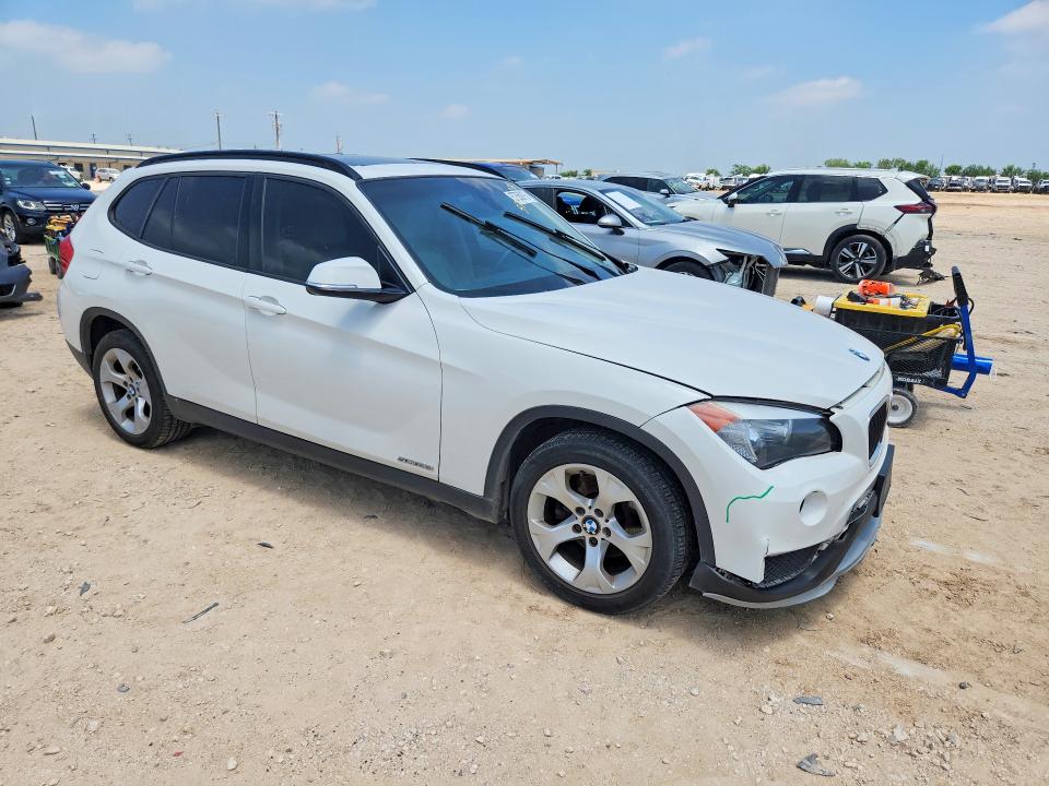 2015 Bmw X1 მანქანა იყიდება აუქციონზე, vin: WBAVM1C52FV317570, აუქციონის ნომერი: 57550976