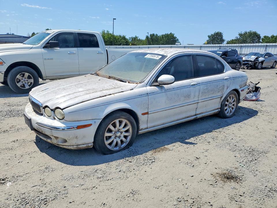 57990676 :رقم المزاد ، SAJEA51D03XD40086 vin ، 2003 Jaguar X-type مزاد بيع