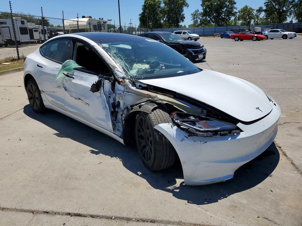58295466 :رقم المزاد ، 5YJ3E1EA3RF784856 vin ، 2024 Tesla Model 3 مزاد بيع