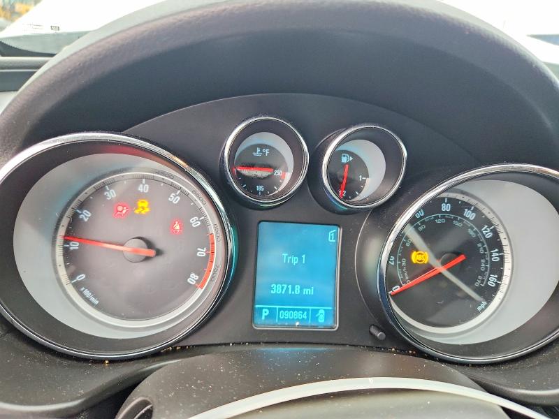 57723266 :رقم المزاد ، W04GU5GC3B1070826 vin ، 2011 Buick Regal مزاد بيع
