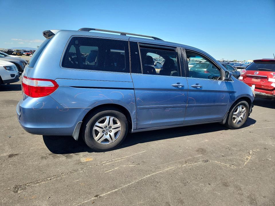 56273216 :رقم المزاد ، 5FNRL38727B103059 vin ، 2007 Honda Odyssey مزاد بيع