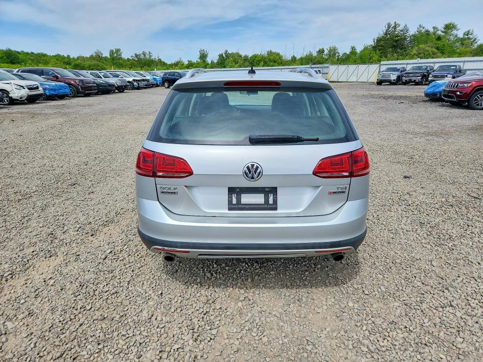 Продажа на аукционе авто 2017 Volkswagen Golf Alltrack, vin: 3VWM17AUXHM538848, номер лота: 55656926