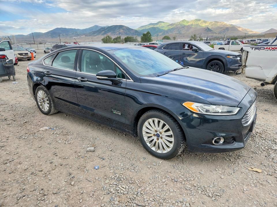 Продажа на аукционе авто 2014 Ford Fusion, vin: 3FA6P0SU3ER151028, номер лота: 56658076