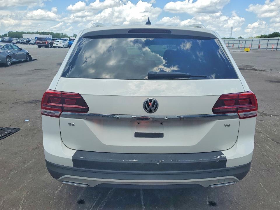 Продажа на аукционе авто 2018 Volkswagen Atlas, vin: 1V2DR2CA1JC517149, номер лота: 57917426