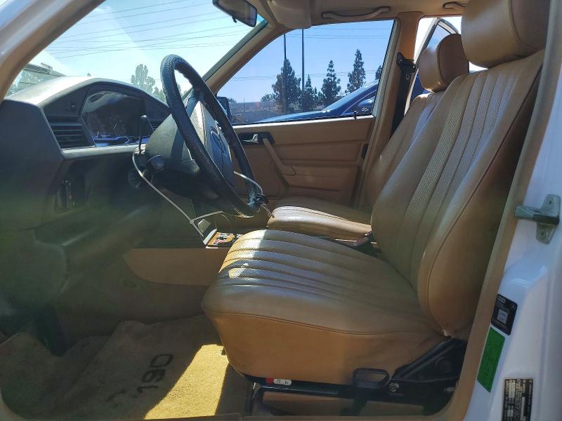 1988 Mercedes-benz 190 მანქანა იყიდება აუქციონზე, vin: WDBDB26D4JF455030, აუქციონის ნომერი: 58844596