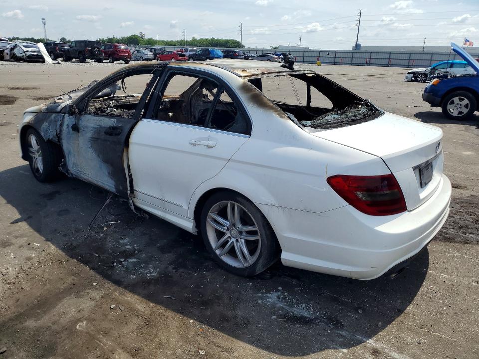 55854736 :رقم المزاد ، WDDGF4HB2DR292025 vin ، 2013 Mercedes-benz C مزاد بيع