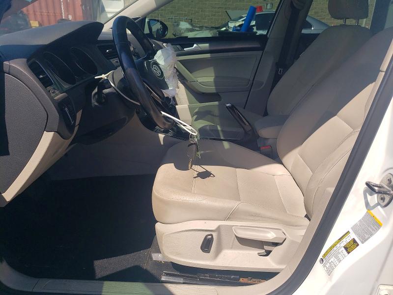 55819016 :رقم المزاد ، 3VW217AU8FM008110 vin ، 2015 Volkswagen Golf مزاد بيع