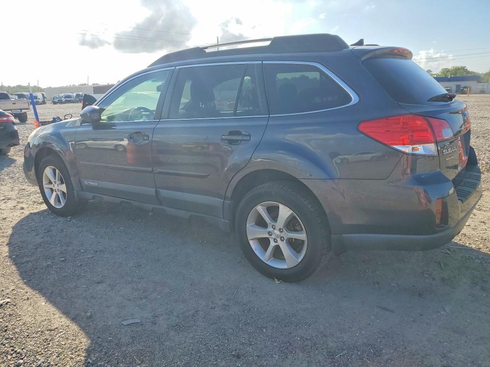 2013 Subaru Outback მანქანა იყიდება აუქციონზე, vin: 4S4BRBLC2D3228002, აუქციონის ნომერი: 57019096