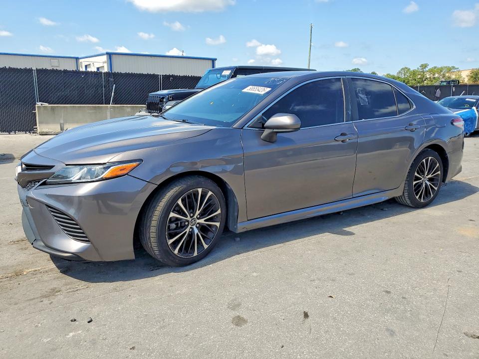 Продаж на аукціоні авто 2018 Toyota Camry, vin: 4T1B11HK4JU043232, номер лоту: 58655426
