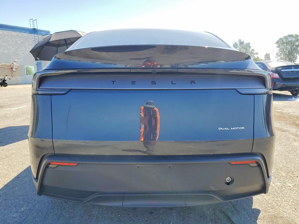2026 Tesla Model Y მანქანა იყიდება აუქციონზე, vin: 7SAYGDEEXTF346785, აუქციონის ნომერი: 57357966