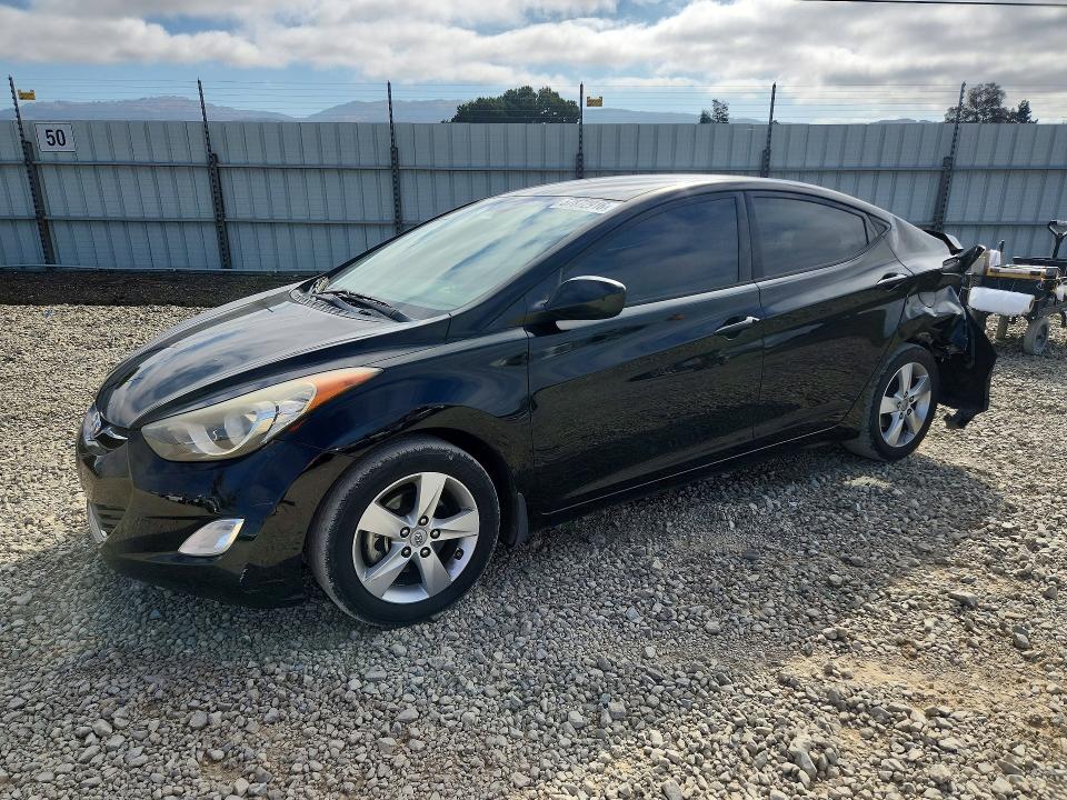2013 Hyundai Elantra მანქანა იყიდება აუქციონზე, vin: KMHDH4AE7DU753482, აუქციონის ნომერი: 57872916