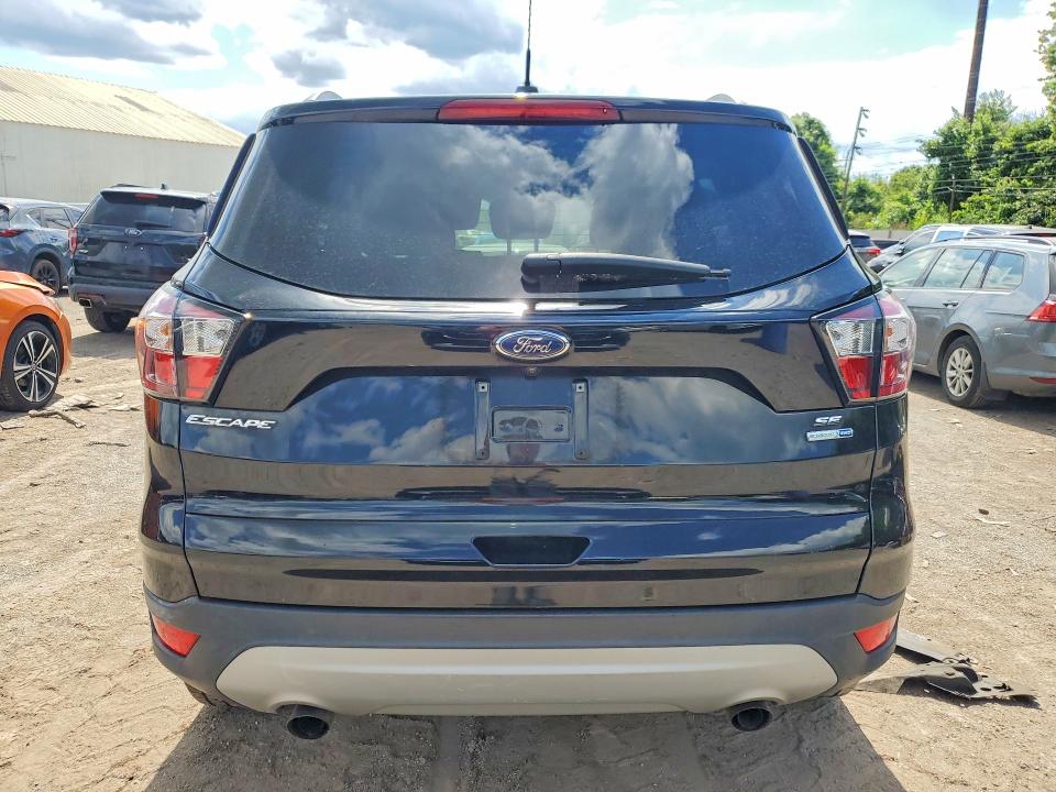 Продаж на аукціоні авто 2018 Ford Escape, vin: 1FMCU9GD5JUD38062, номер лоту: 58301036