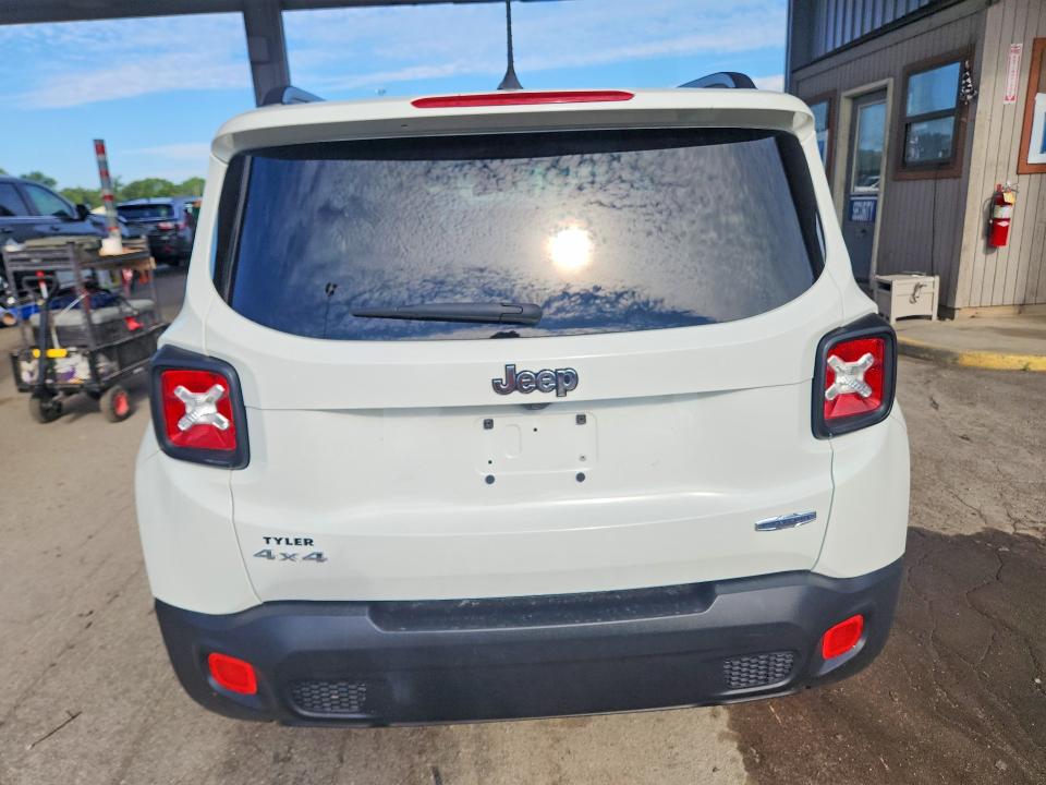 Продажа на аукционе авто 2015 Jeep Renegade, vin: ZACCJBBT5FPB85209, номер лота: 58276666