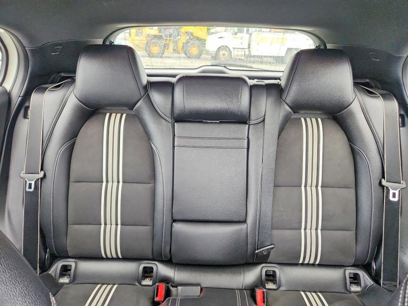 57128956 :رقم المزاد ، WDCTG4GBXJJ381062 vin ، 2018 Mercedes-benz Gla مزاد بيع