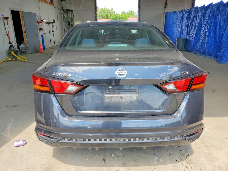 56268536 :رقم المزاد ، 1N4BL4DV4MN314097 vin ، 2021 Nissan Alitma مزاد بيع
