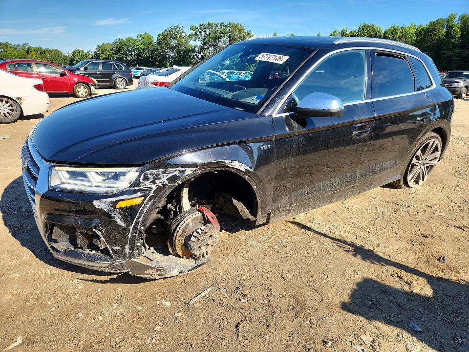 57747146 :رقم المزاد ، WA1C4AFY7J2121077 vin ، 2018 Audi Sq5 مزاد بيع