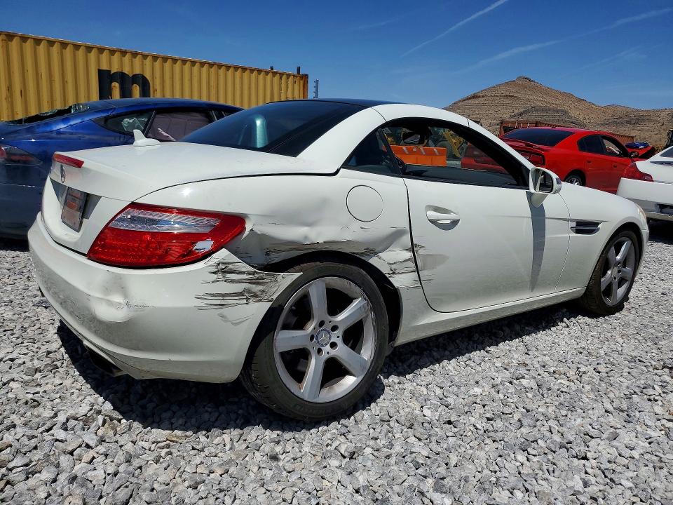 Aukcja sprzedaży 2013 Mercedes-benz Slk, vin: WDDPK4HA6DF059978, numer aukcji: 55727646
