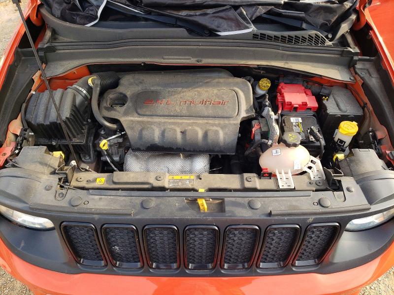 56325756 :رقم المزاد ، ZACNJBBB3KPJ99861 vin ، 2019 Jeep Renegade مزاد بيع