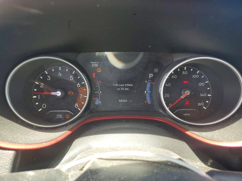 55183916 :رقم المزاد ، 3C4NJDDB3HT646251 vin ، 2017 Jeep Compass مزاد بيع