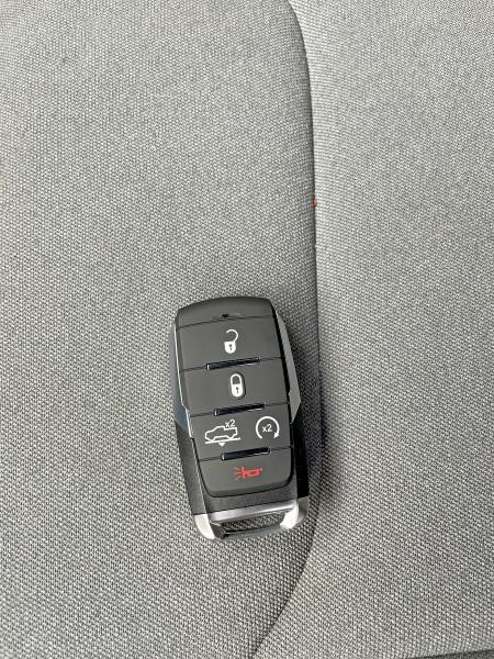 Продаж на аукціоні авто 2021 Ram 1500, vin: 1C6RRFBG8MN728109, номер лоту: 59716436