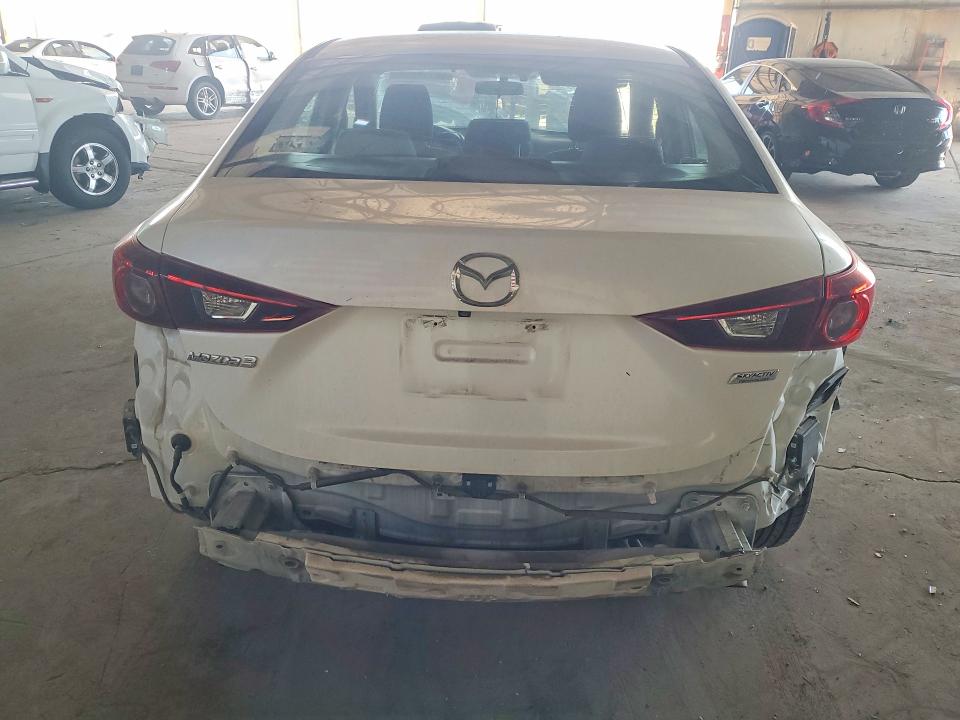 55175256 :رقم المزاد ، JM1BM1U79G1277325 vin ، 2016 Mazda 3 مزاد بيع