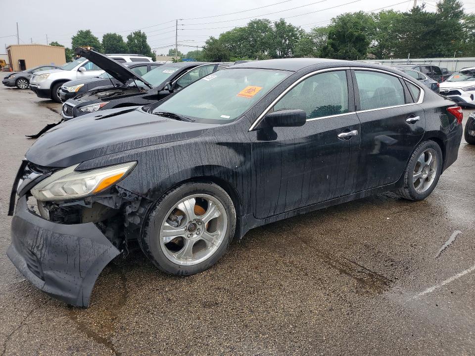 2016 Nissan Altima მანქანა იყიდება აუქციონზე, vin: 1N4AL3AP1GN382471, აუქციონის ნომერი: 58802806