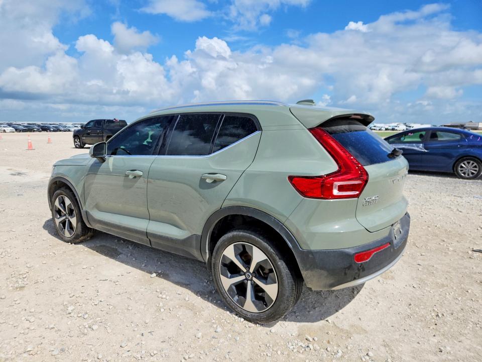 2025 Volvo Xc40 მანქანა იყიდება აუქციონზე, vin: YV4L12UE4S2461637, აუქციონის ნომერი: 57176396