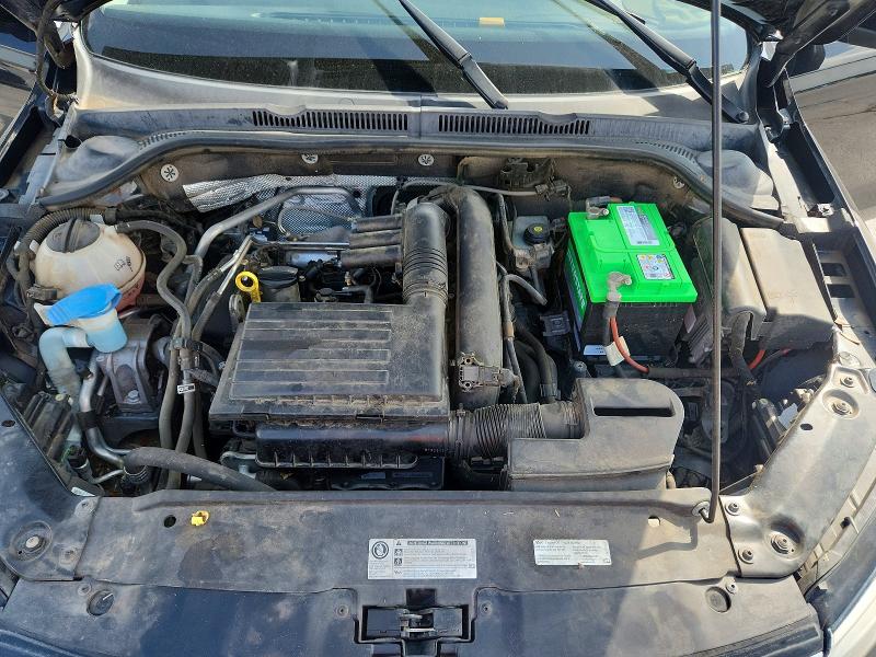 58795016 :رقم المزاد ، 3VW2B7AJ1HM227156 vin ، 2017 Volkswagen Jetta مزاد بيع