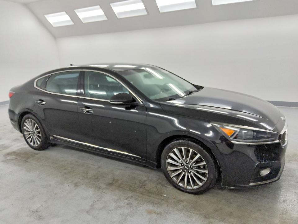 2017 Kia Cadenza მანქანა იყიდება აუქციონზე, vin: KNALB4J10H5058255, აუქციონის ნომერი: 55068766
