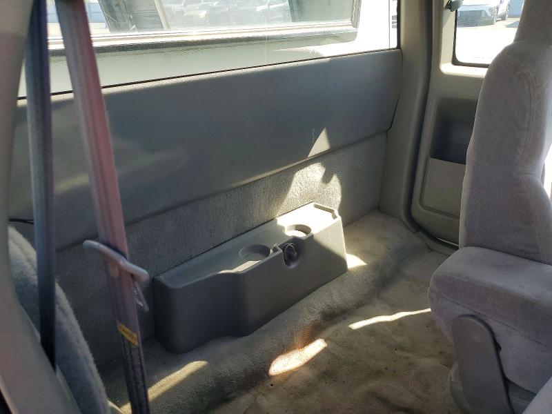 56799736 :رقم المزاد ، 1GCCS1958Y8307926 vin ، 2000 Chevrolet S Truck مزاد بيع