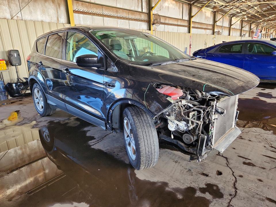 56258826 :رقم المزاد ، 1FMCU0G79FUB73050 vin ، 2015 Ford Escape مزاد بيع
