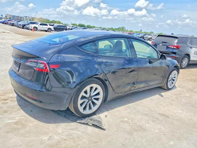 57761476 :رقم المزاد ، 5YJ3E1EA4NF369667 vin ، 2022 Tesla Model 3 مزاد بيع